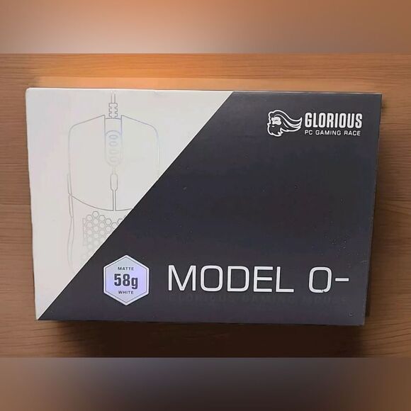 Glorious Model O Wireless Optical Gaming Mouse Lightweight - Picture 1 of 3